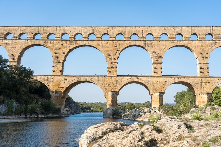 Roman Sites and Historical Places Day Trip from Avignon