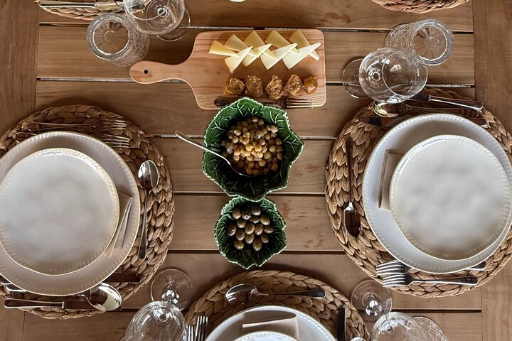 Douro Valley Lunch at Quinta dos Novais with Wine Pairings