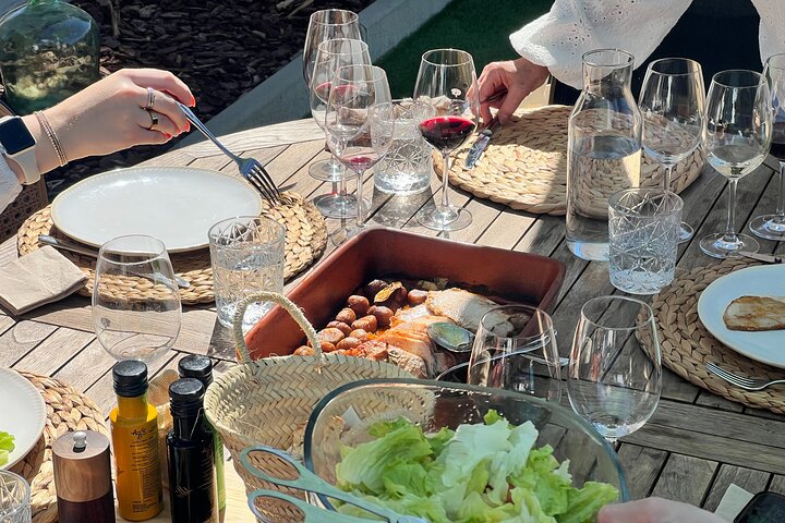 Douro Valley Lunch at Quinta dos Novais with Wine Pairings