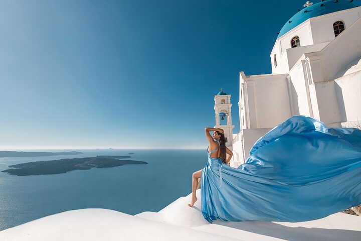 Santorini Flying Dress Experience with Hotel Pick up And Drop Off