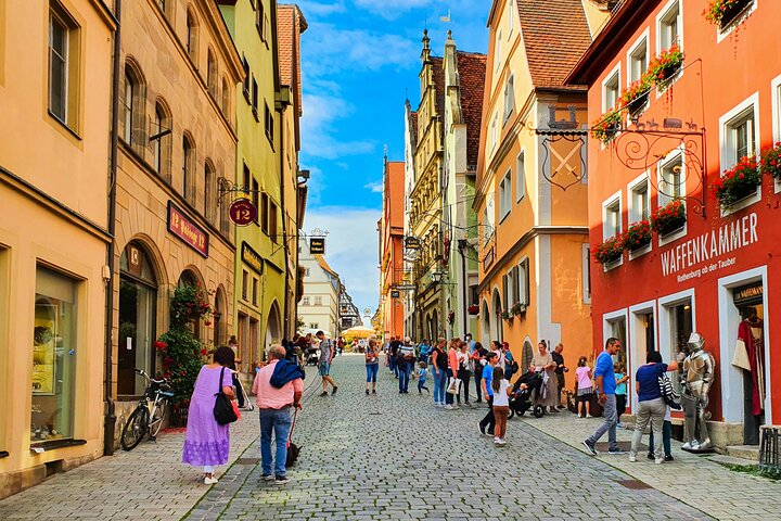Hello Rothenburg ob der Tauber: Private City Walk with Guide