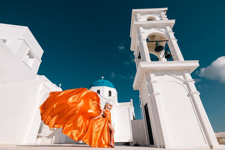 Exclusive Santorini Flying Dress Photoshoot with Pickup