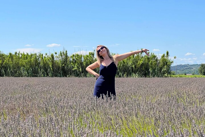 The magnificent villages of the Luberon on a private day