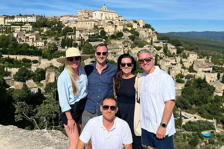 The magnificent villages of the Luberon on a private day