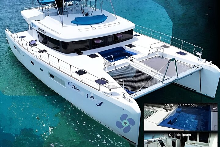 Catamaran Boat with Jacuzzi, drinks and Lunch for up to 15 people