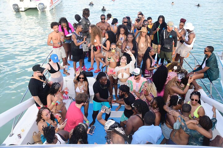 #1 Punta Cana Hip Hop Adults Only Party Boat with Open Bar & DJ