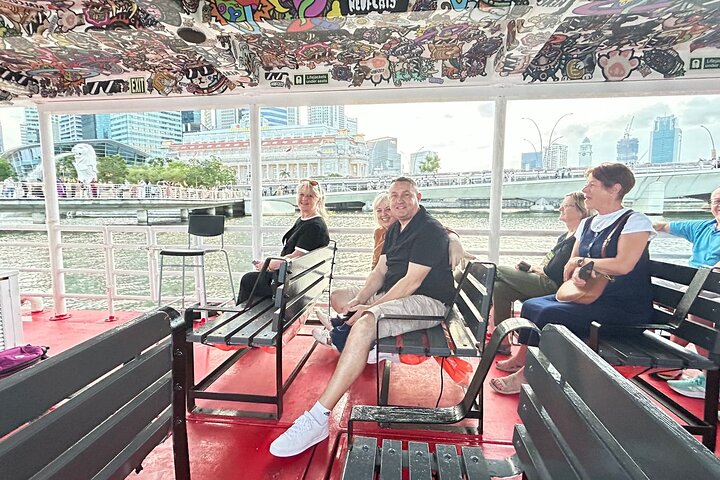 Singapore River Cruise and 2 Must-see Water Light Shows