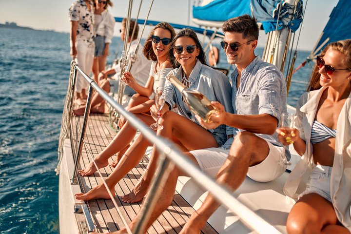 All inclusive cruise-Mykonos Delos&Rhenia beaches(free transport)