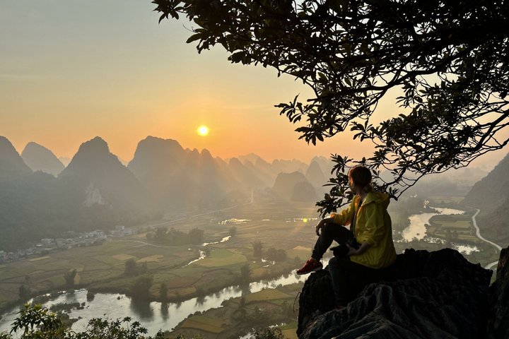 Cao Bang Loop: 2-Day Ban Gioc Waterfall & Local Experiences