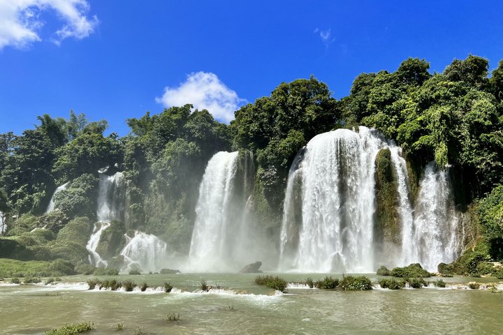 Cao Bang Loop: 2-Day Ban Gioc Waterfall & Local Experiences
