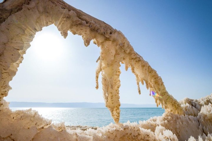 Jordan Explorer 4 days Tour Experience –Petra, Wadi Rum, Dead Sea