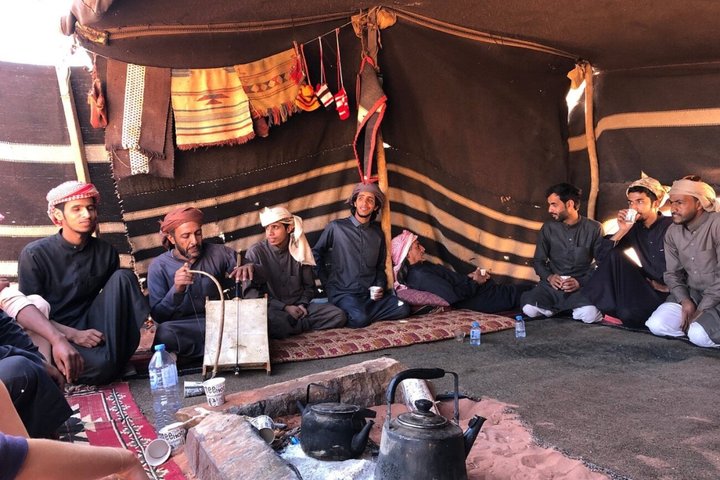 Jordan Explorer 4 days Tour Experience –Petra, Wadi Rum, Dead Sea