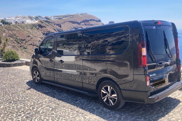 Santorini Private Transfer | Airport, Port & Hotel Pickup (24/7)