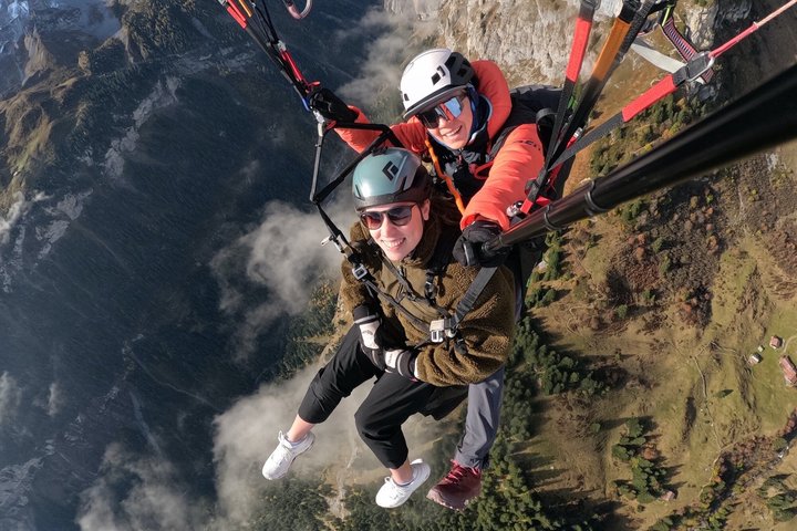Mürren Lauterbrunnen: Paragliding Panorama Tandem Flights