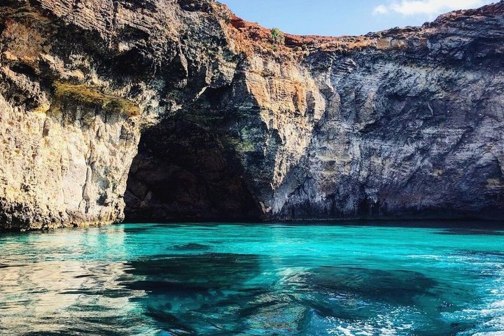 Comino, Blue Lagoon & Gozo Private Boat Trips