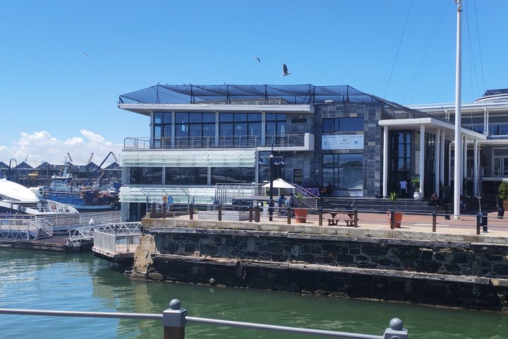 Guided Robben Island Historic Prison Tour with Pickup & Drop-off