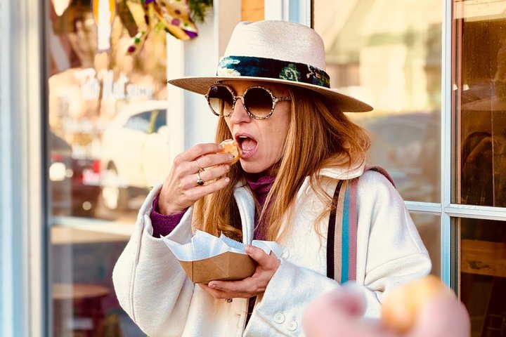 Guided Walking Food Tour: Downtown Ocean Springs