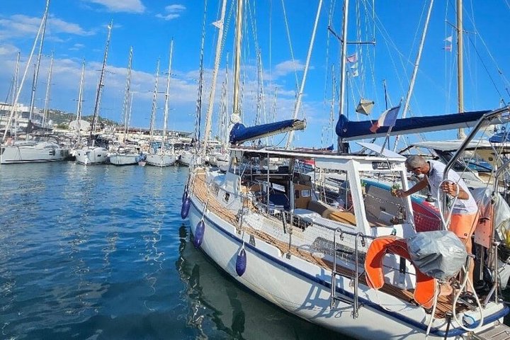 Cruise / Navigation / Sunset in the Lerins Islands