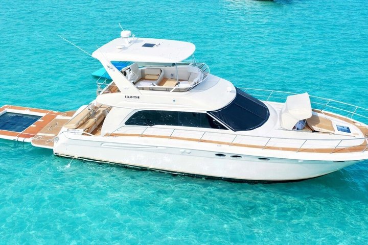 Yacht Rental 60 ft with 2 Free Jet Skis ,Miami River and Sea Pool