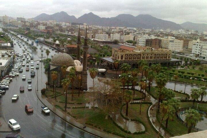 VIP Medina Historical Tour Mount Uhud Quba Mosque and More
