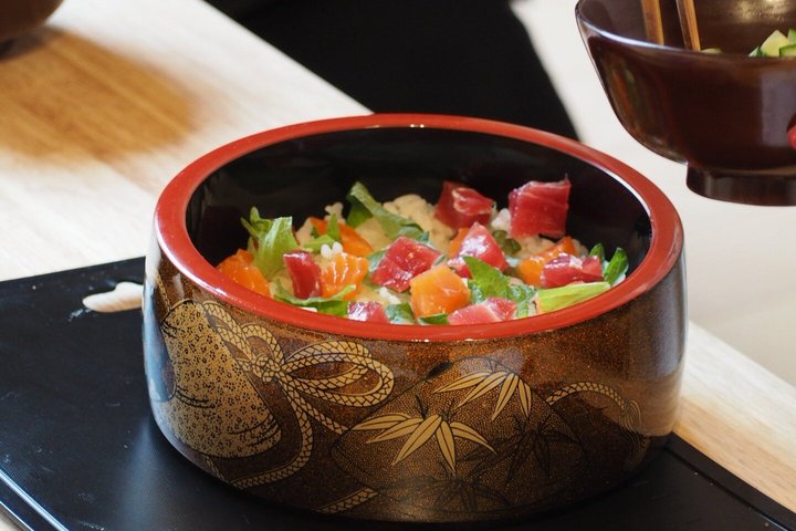 Private Sushi Class in Tokyo–6 Kinds, Cultural Story & Full Meal