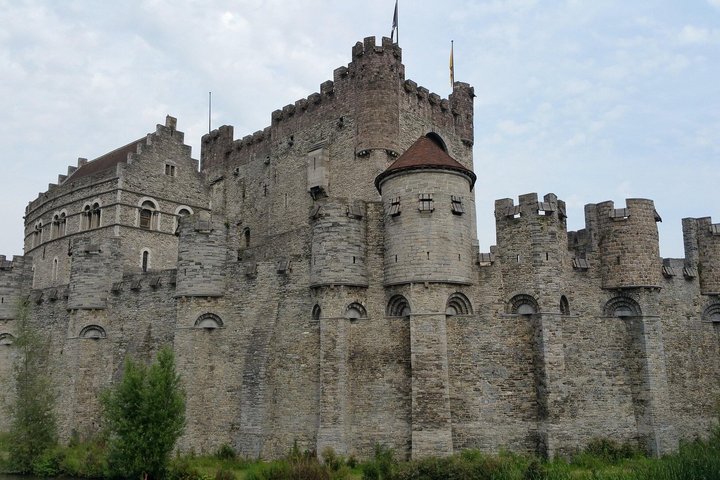 Ghent Walking Tour: Explore Top Sights & Hidden Gems