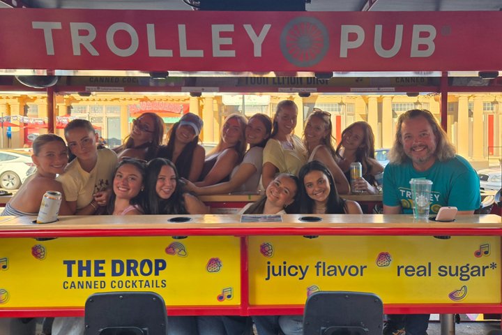 Explore Columbus on The Trolley Pub
