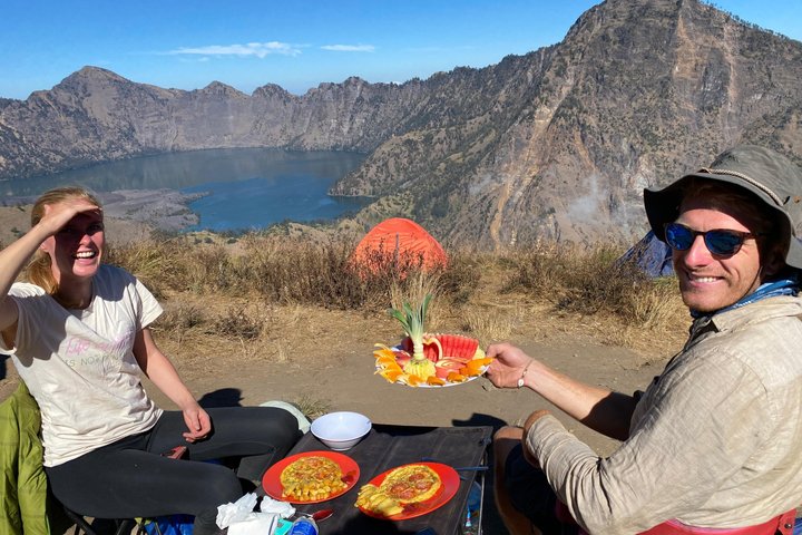 Mt Rinjani Trekking 4 Days and 3 Nights