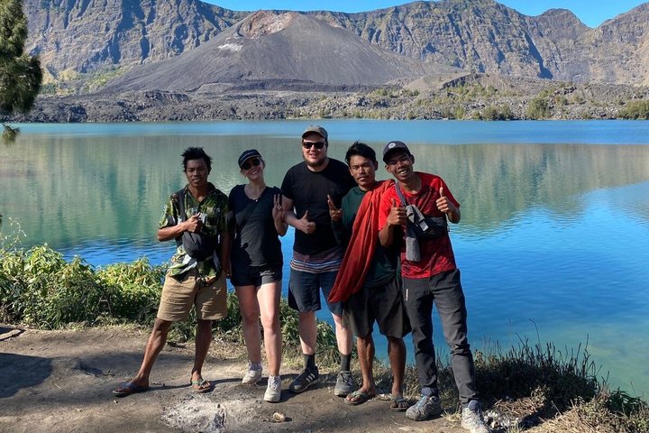 Mt Rinjani Trekking 4 Days and 3 Nights