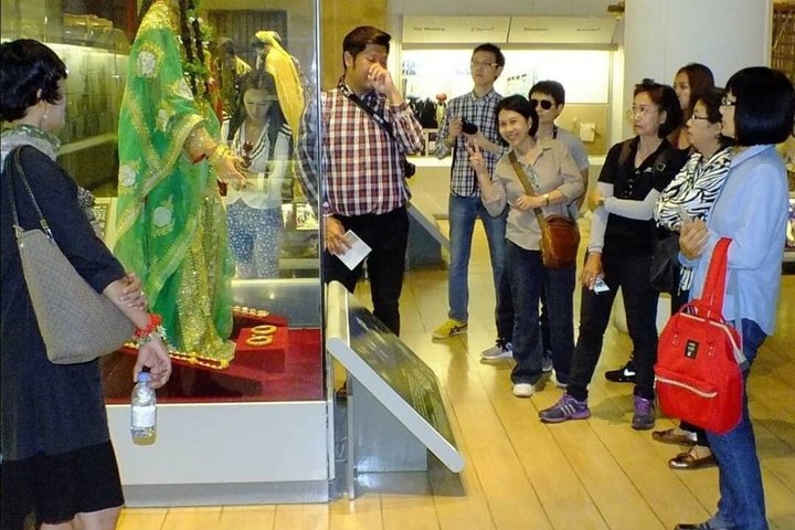 Bahrain Highlights Guided Tour
