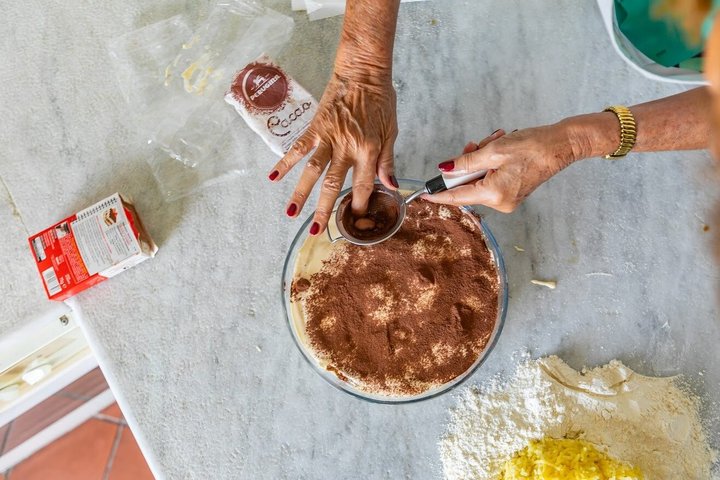 Montepulciano: Pasta & Tiramisu Class in a Local Home by Cesarine