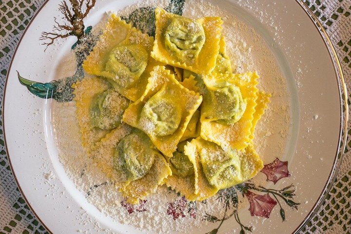 Montepulciano: Pasta & Tiramisu Class in a Local Home by Cesarine
