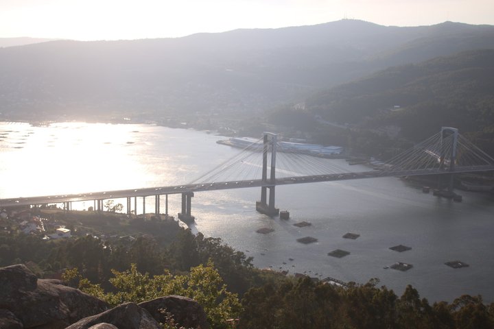 VIGO Guided Walking Tour for Cruise Passengers