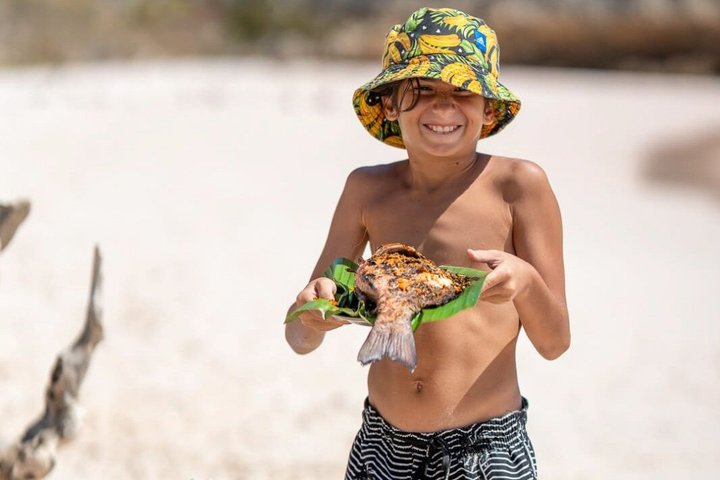 Komodo Island Speedboat Tour Padar Pink Beach with Snorkeling