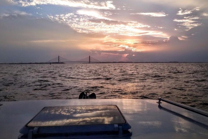 Seaside Cruising Dolphin Watching and Sunset Cruises