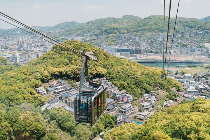 4 Hour Customizable Nagasaki Tram Tour with Local Guide