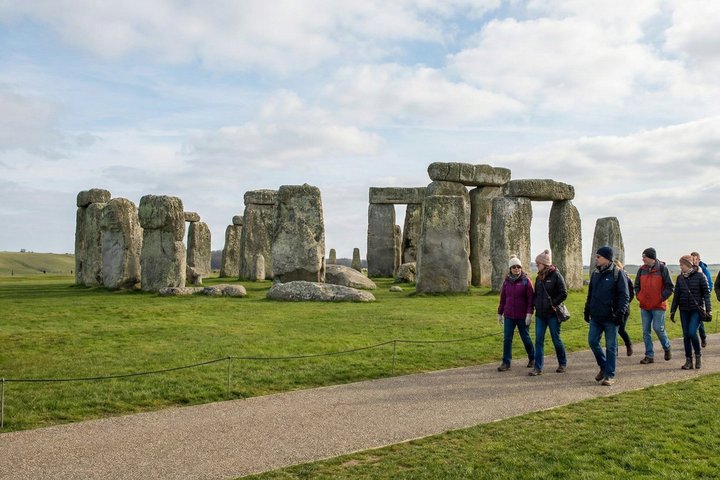 Portland Port to Stonehenge Ancient Stone Circle