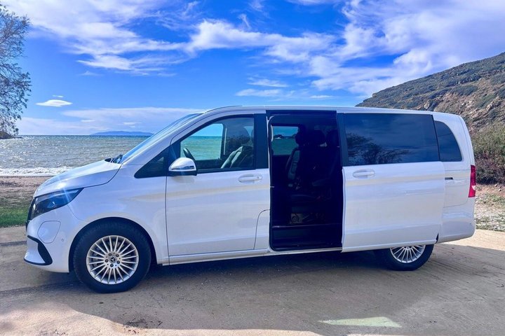 Private Transfers Across Andros Island