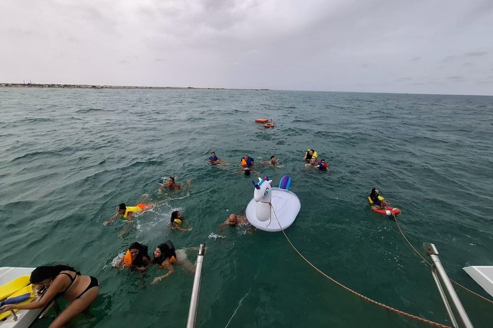 3 Hour Catamaran Cruise with Hotel Transfer