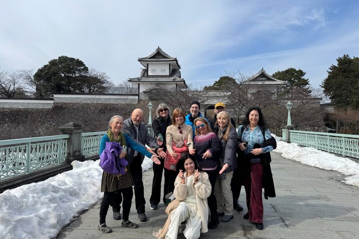 Kanazawa: Castle & Samurai History Walking Tour