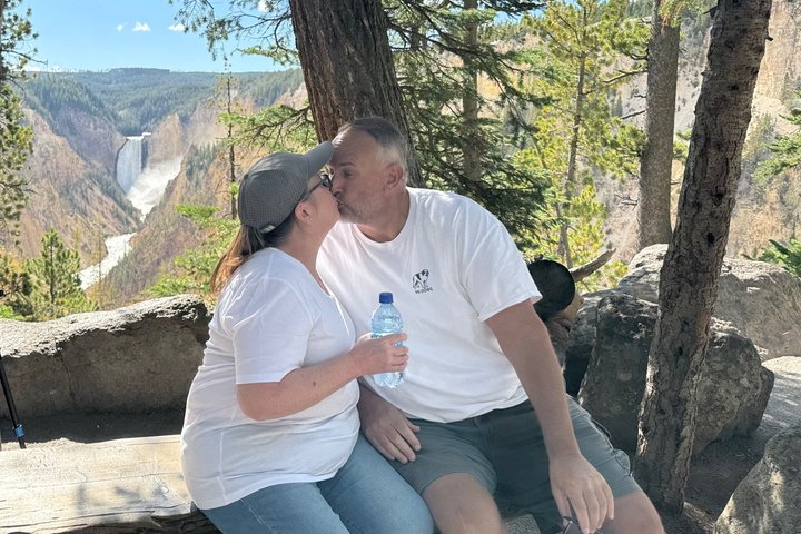250th Anniversary Yellowstone 55+ Adults Only Deals,gifts & lunch