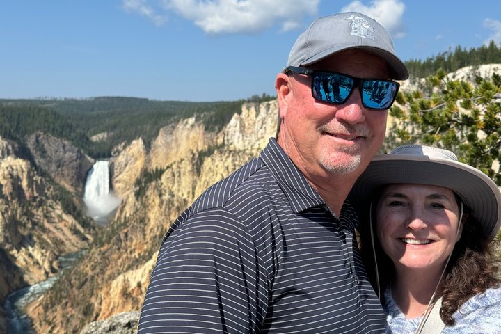 250th Anniversary Yellowstone 55+ Adults Only Deals,gifts & lunch