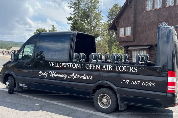 250th Celebration Yellowstone Open Air Tour W/Deals,lunch & Gifts