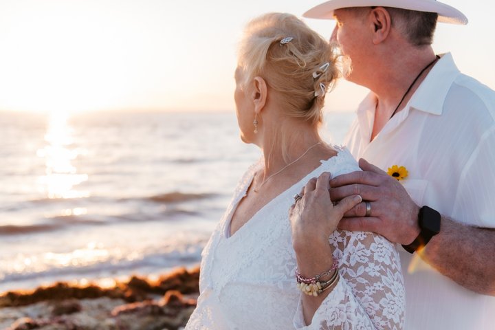 Private Vacation Photoshoot with Photographer in Vero Beach