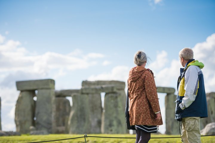 Stonehenge, Windsor Castle and Bath Full Day Guided Tour