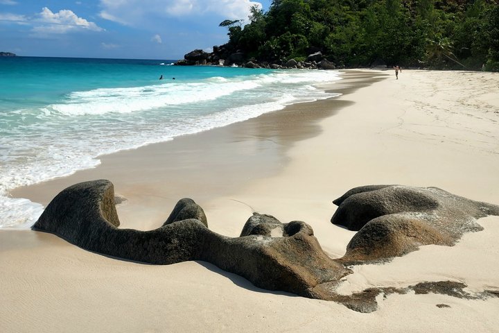 Private Tour of Praslin Island Seychelles