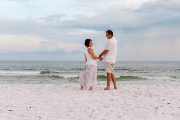 Private Vacation Photoshoot with Photographer in Tybee Island