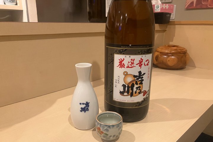 Osaka Local Izakaya Hopping: Food, Drinks & Nightlife