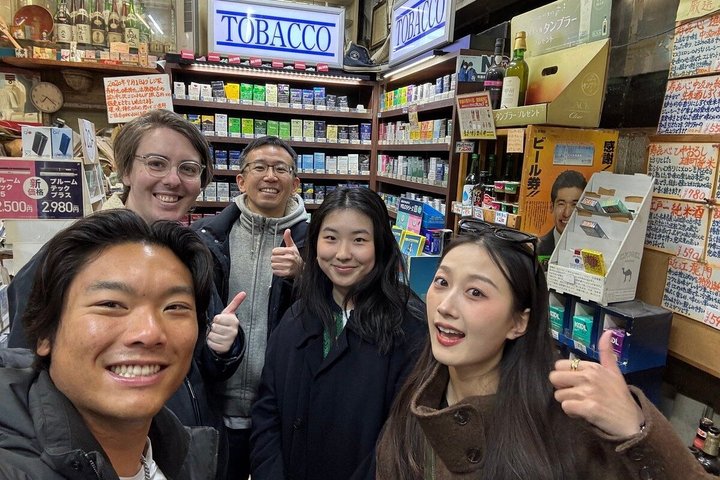 Osaka Local Izakaya Hopping: Food, Drinks & Nightlife