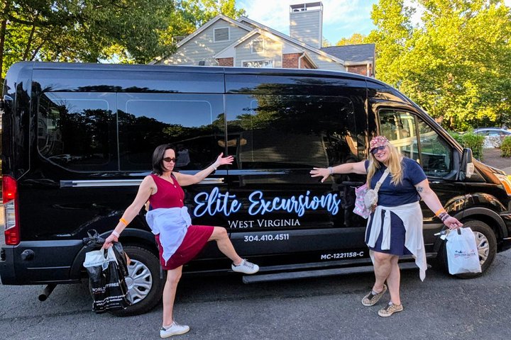 Harpers Ferry to VA Wine Country 4 Hour Tour for 4 Guests